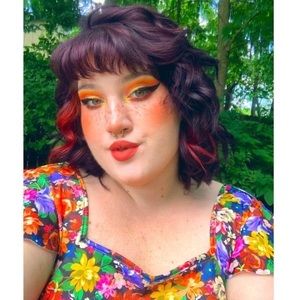 Meet your Posher, Alexus